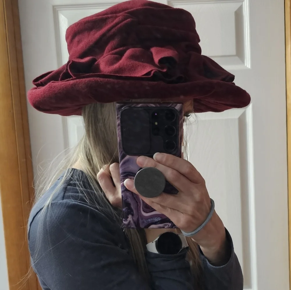 Georgia Hughes New York Handmade maroon / deep burgundy ruffled fancy hat